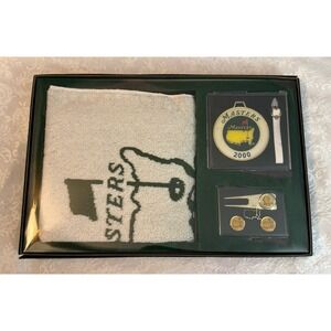 2000 Masters Golf Divot Tool Ball Marker Towel Set New in Original Box